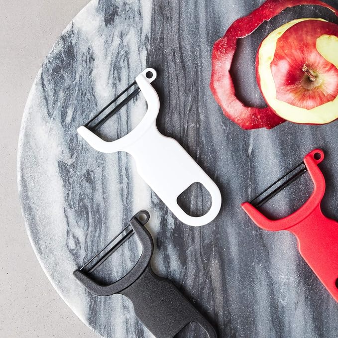 3-Piece Peeler Set – Multi-Functional Fruit & Vegetable Peelers with Stainless Steel Blades and Ergonomic Handles (Red/Black/White)